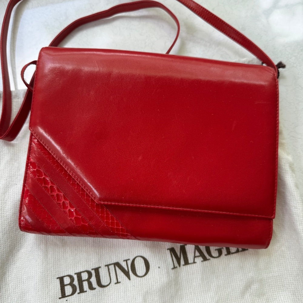 BRUNO.MAGLI red leather purse